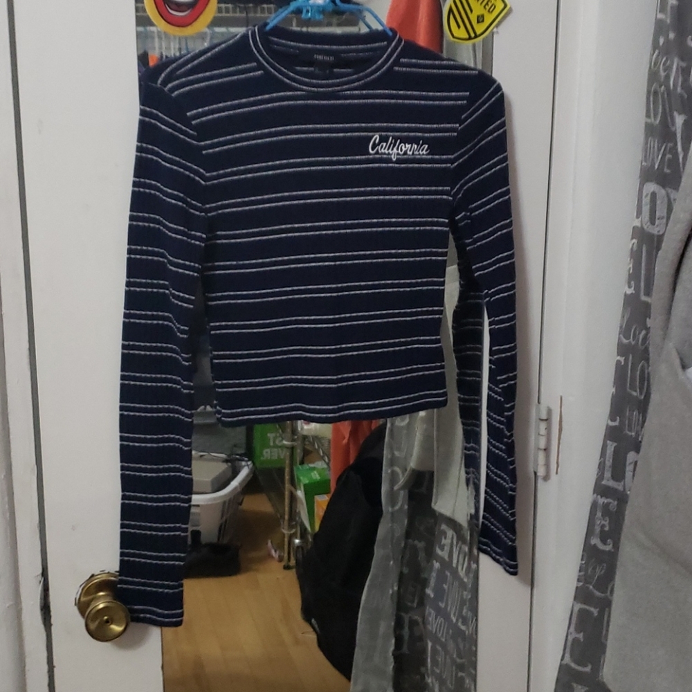 cropped long sleeve
